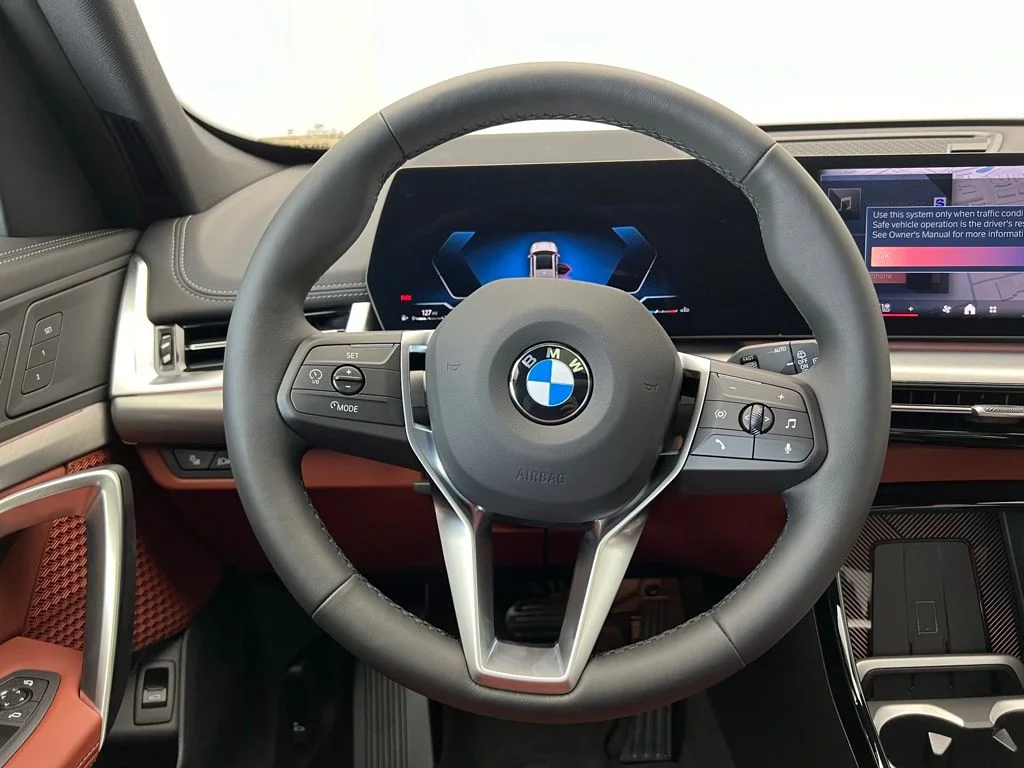 Used 2026 Space Silver Metallic BMW xDrive28i image 16
