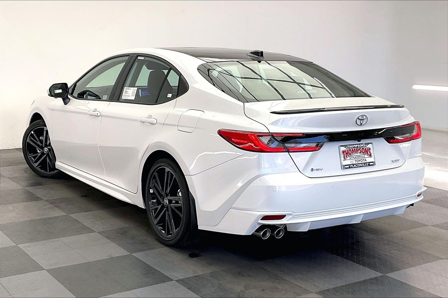 New 2026 Wind Chill Pearl Toyota XSE image 2