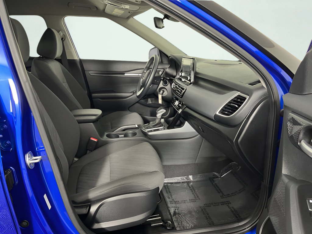 2023 Kia Seltos LX - Photo 16