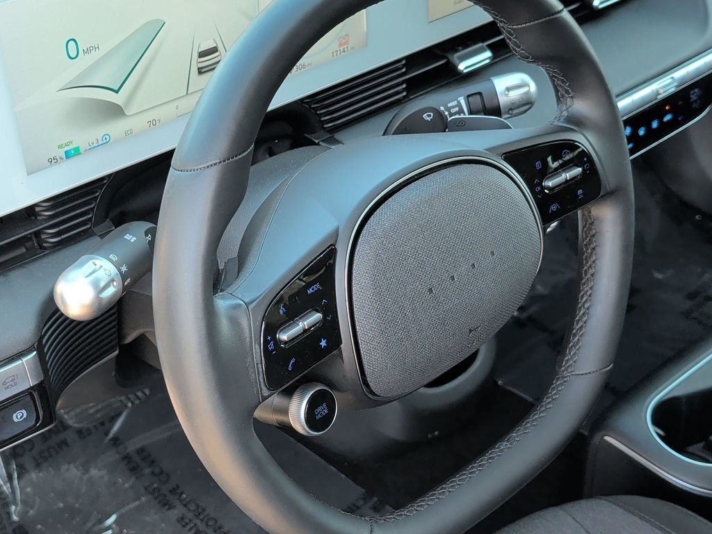 2024 Hyundai IONIQ 5 SEL - Photo 11