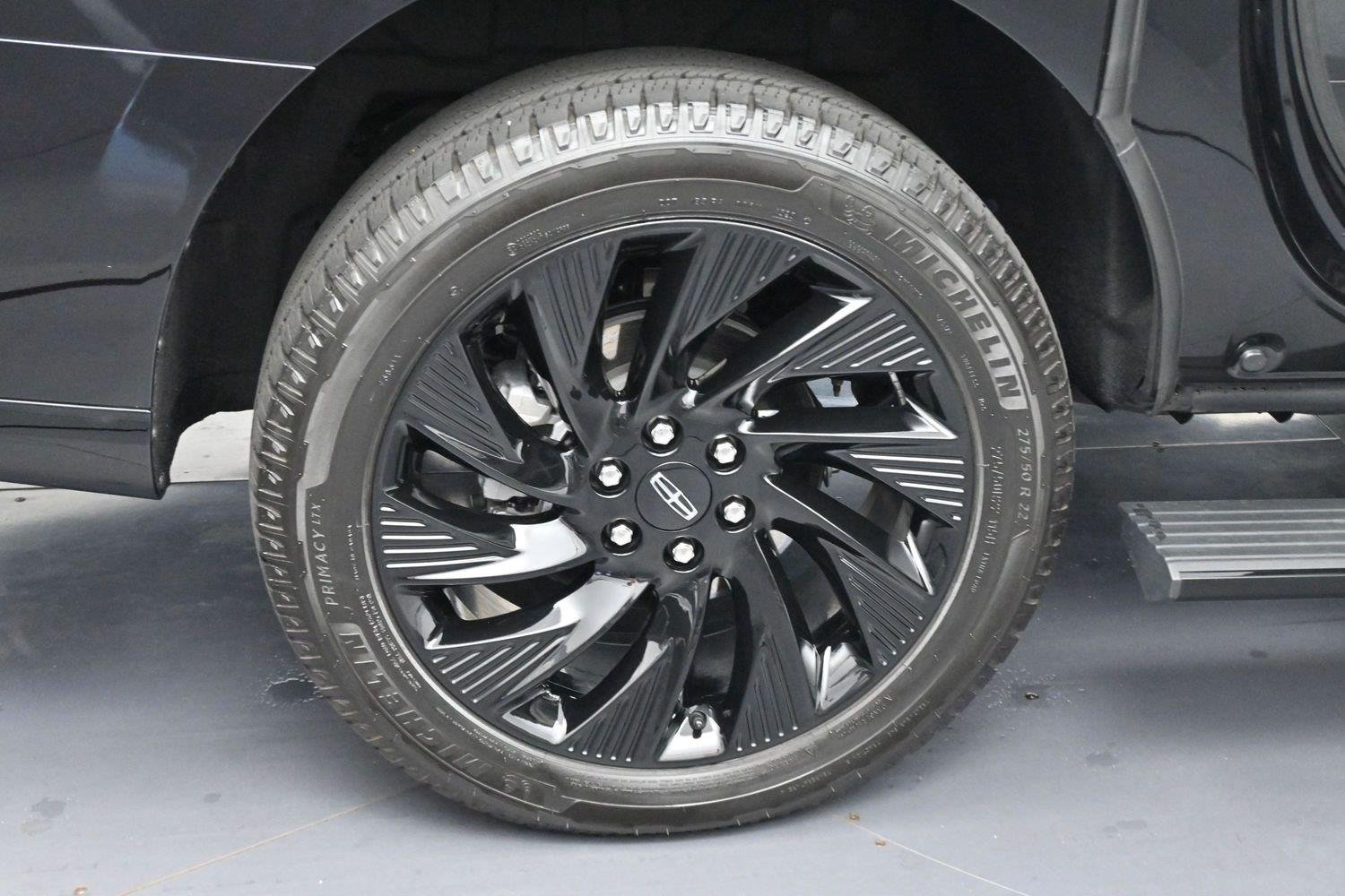 Used 2026 Infinite Black Metallic Clearcoat Lincoln Black Label image 49