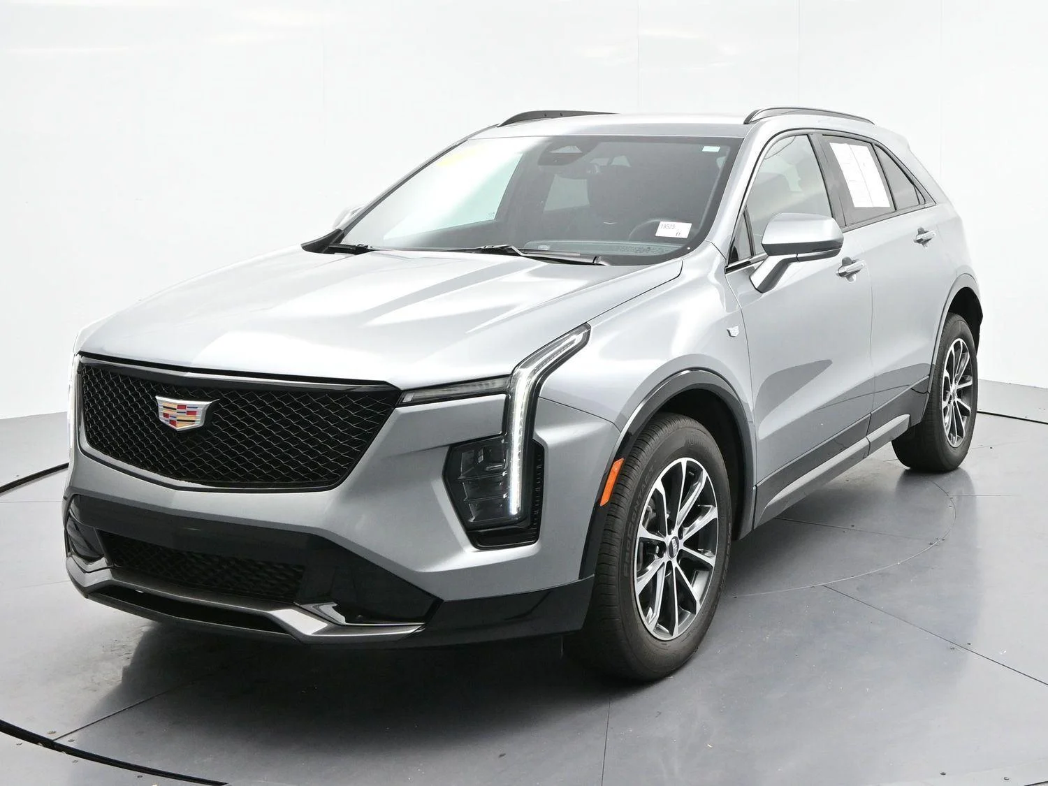 Used 2024 Argent Silver Metallic Cadillac Sport image 3