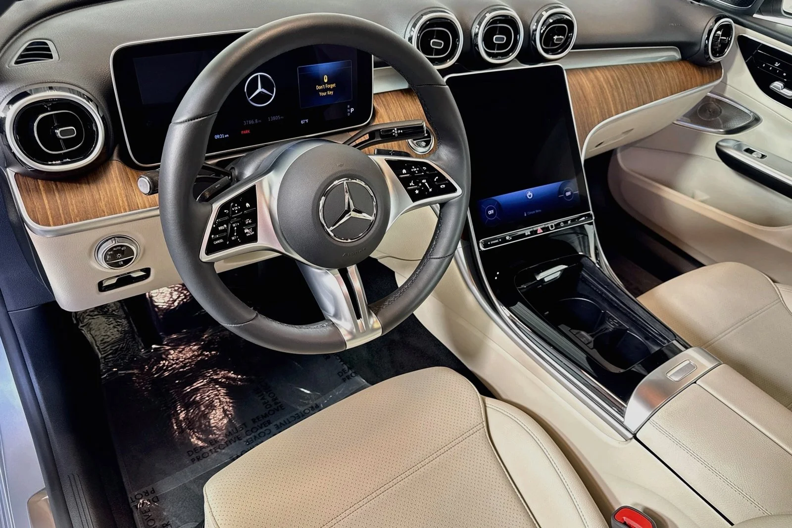 Used 2024 Cirrus Silver Metallic Mercedes-Benz C 300 image 9