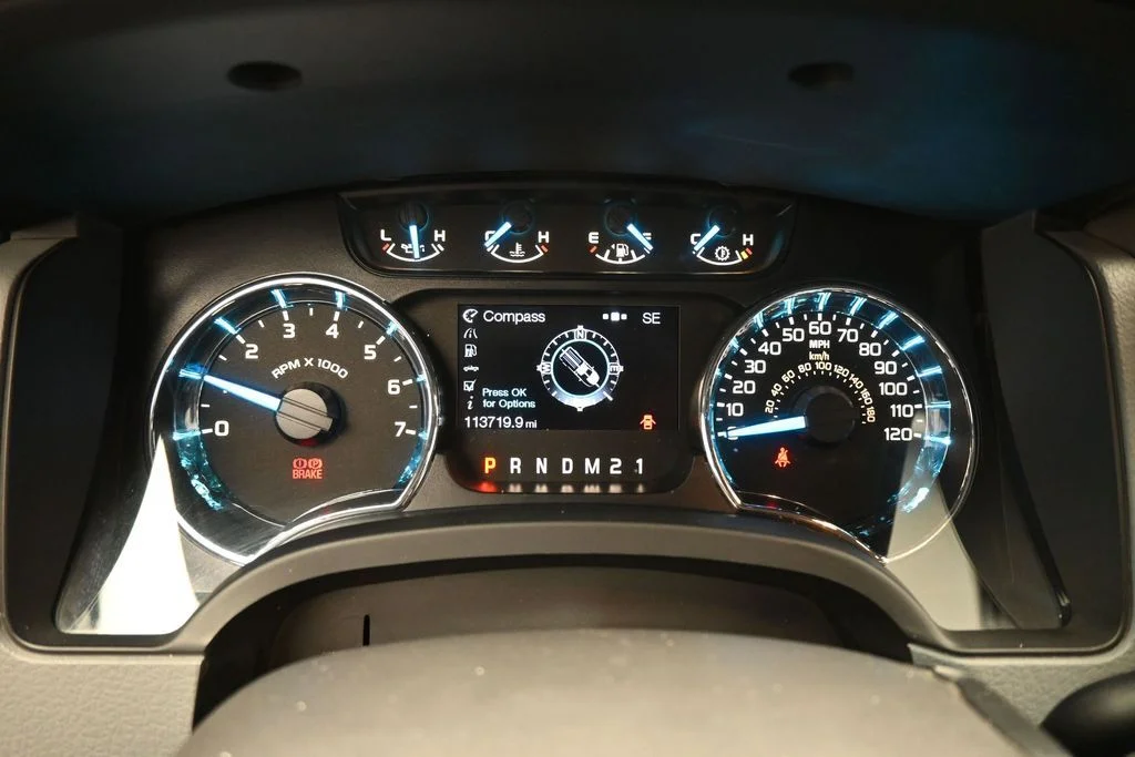 Used 2013 Gray Ford XLT image 12