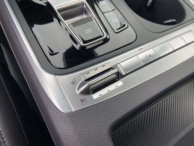 2026 Kia Carnival SX - Photo 25