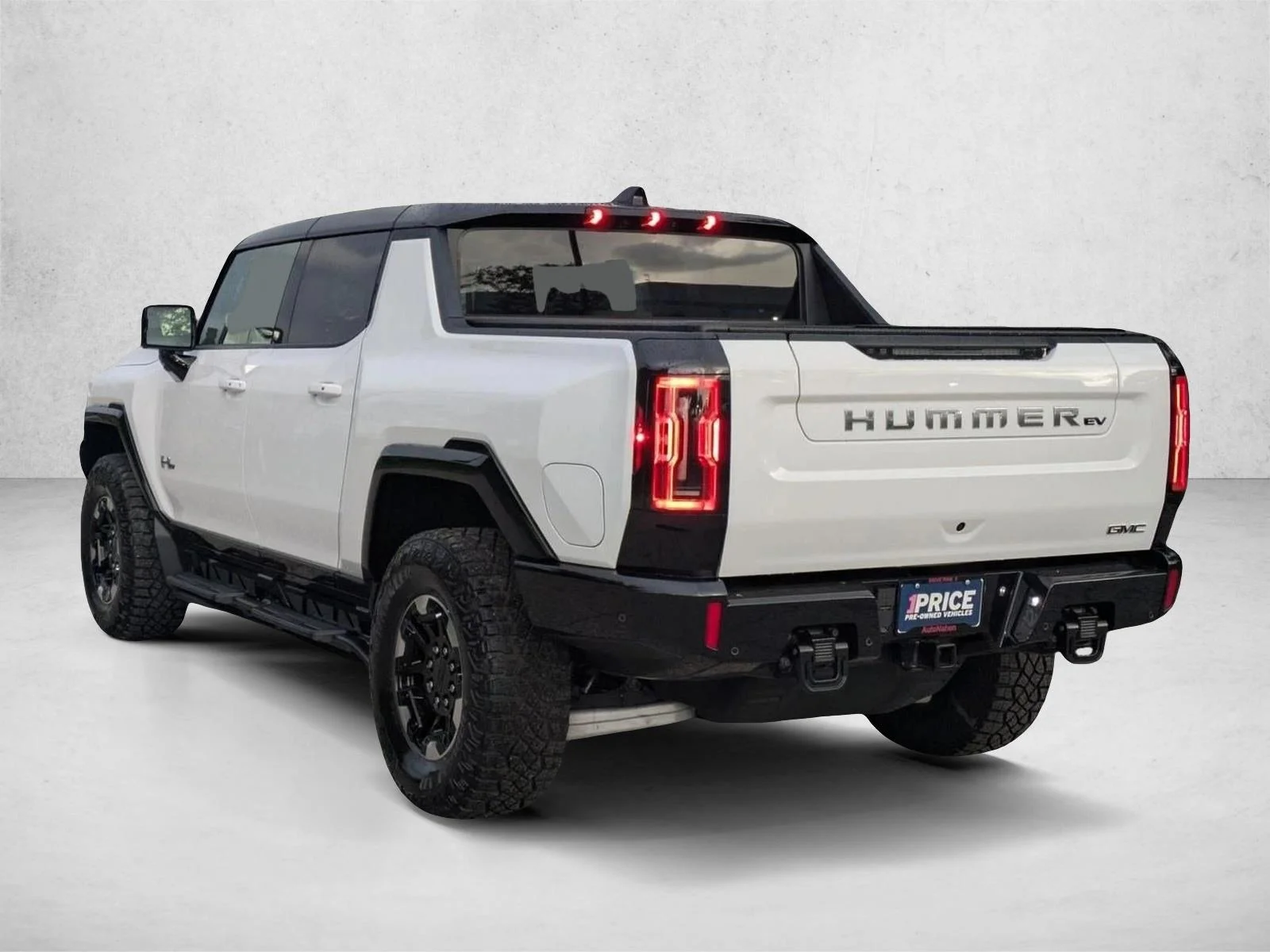 Used 2022 Interstellar White GMC Edition 1 image 8