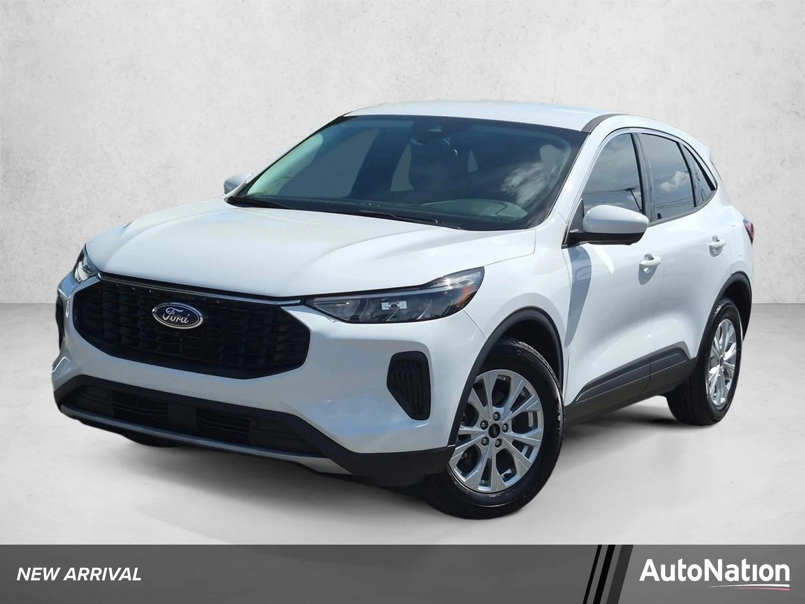 Used 2024 Oxford White Ford Active image 1