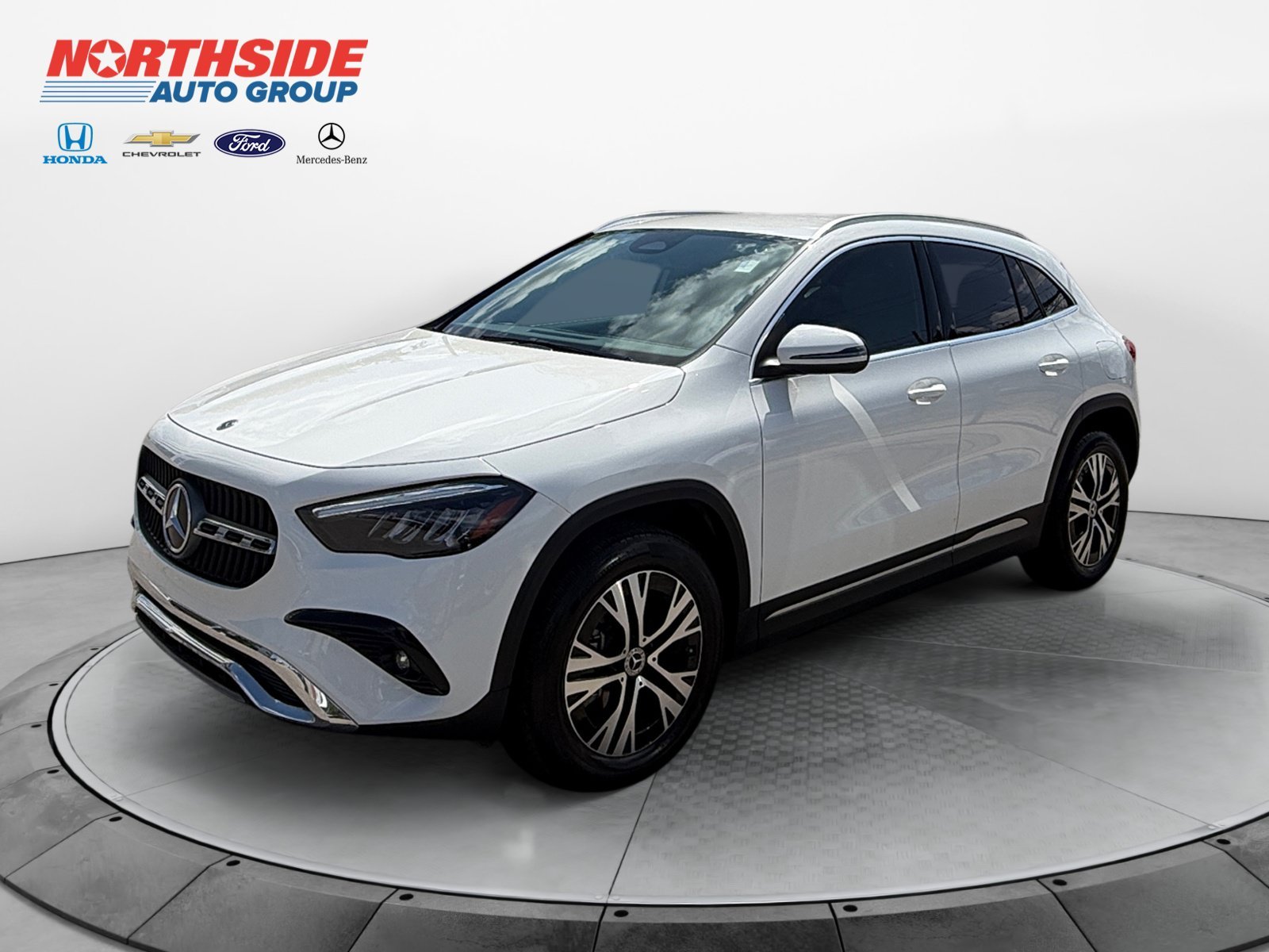 Used 2026 Polar White Mercedes-Benz GLA 250 image 3