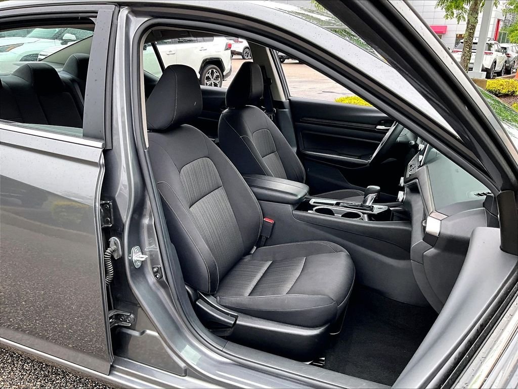 Certified Used 2024 Gray Nissan 2.5 SV image 11