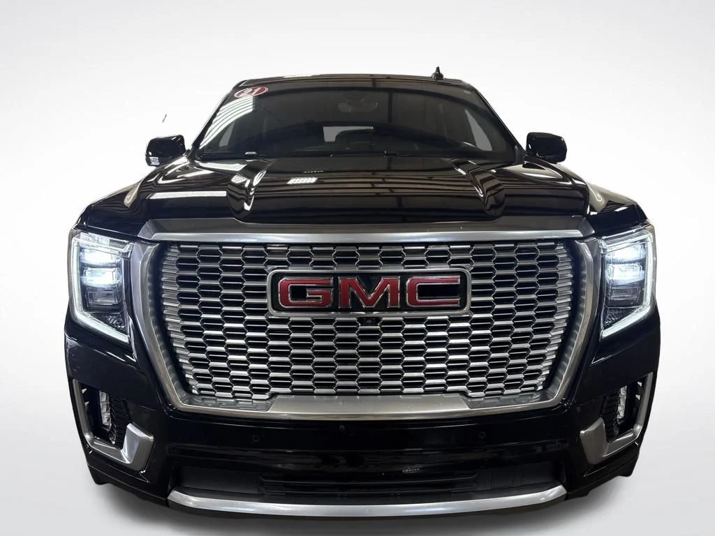 Used 2021 Black GMC Denali image 9