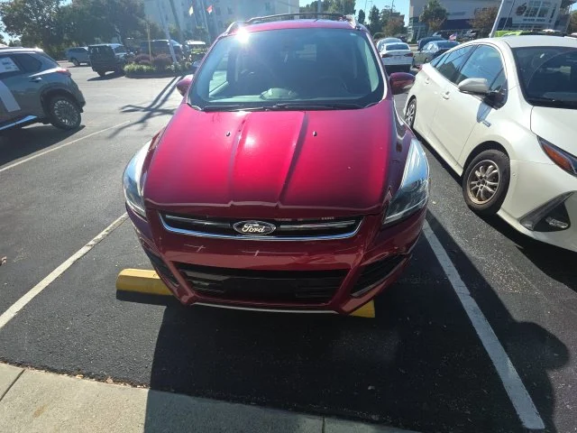 Used 2015 Red Ford Titanium image 2