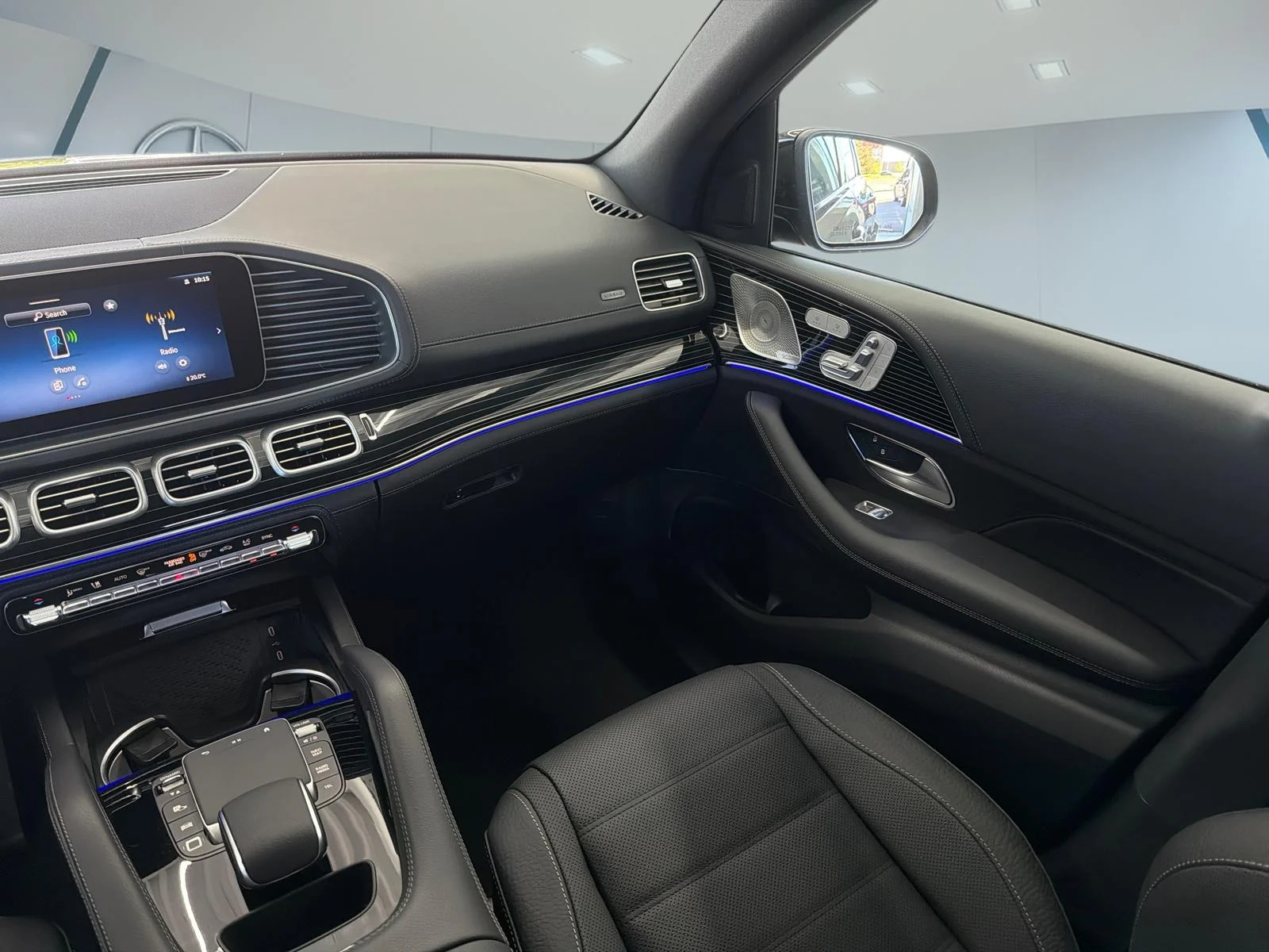 New 2026 Grey Mercedes-Benz GLE 450 4MATIC SUV image 27