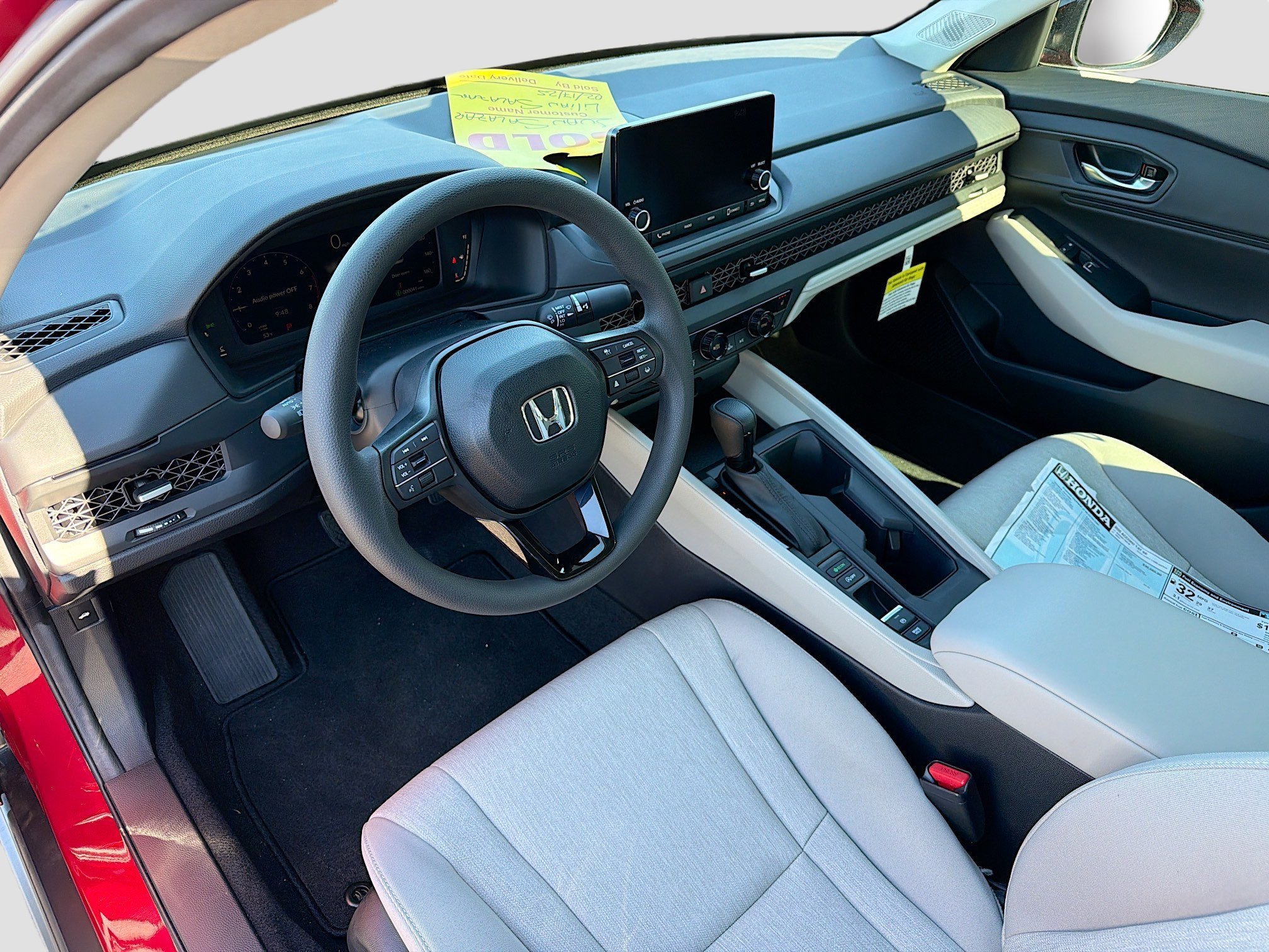 2025 Honda Accord SE - Photo 27