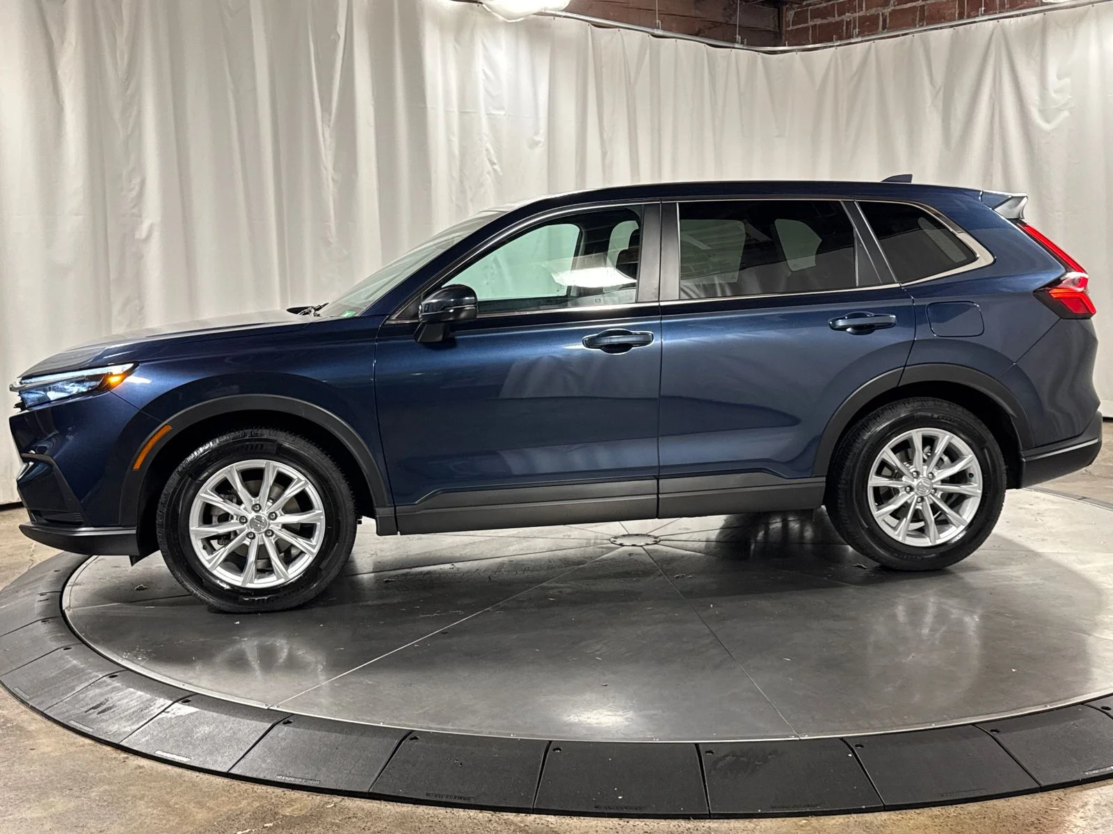 2024 Honda CR-V EX - Photo 8