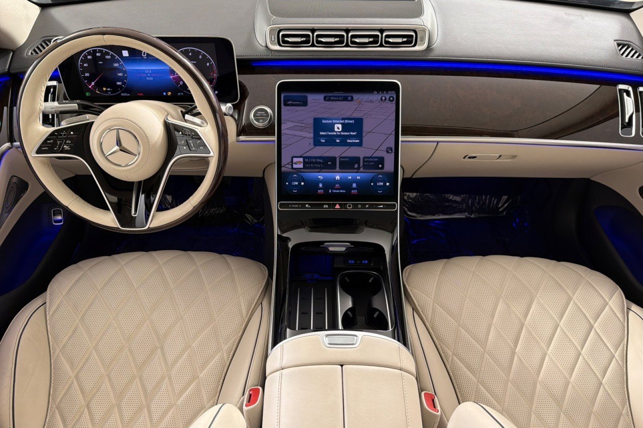 Certified Used 2024 Cirrus Silver Metallic Mercedes-Benz S 580 image 12