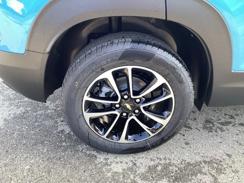 New 2026 Marina Blue Metallic Chevrolet LT image 9