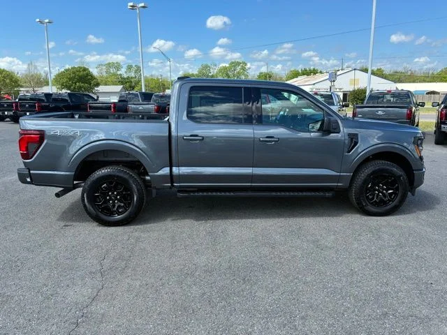 New 2026 Carbonized Gray Metallic Ford XLT image 6