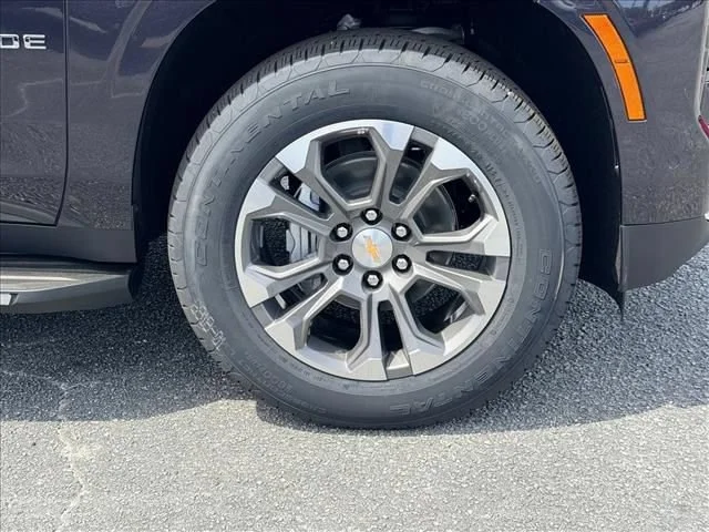 New 2026 Dark Ash Metallic Chevrolet LT image 30