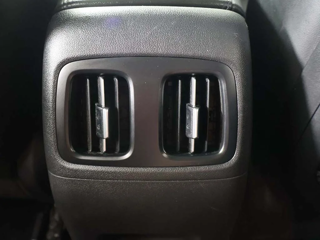Used 2022 Black Hyundai Limited image 54