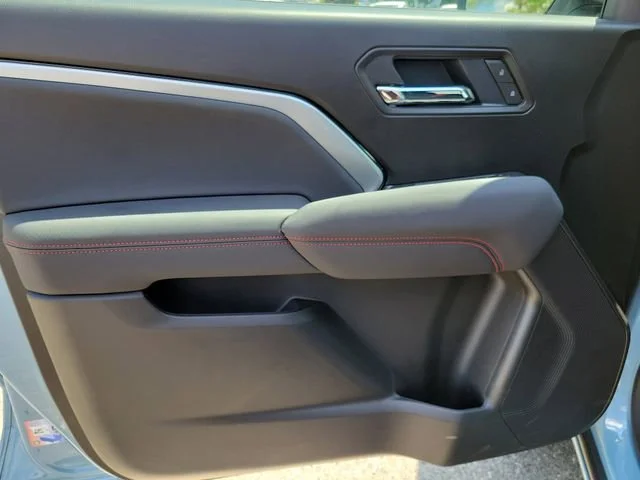 2026 Chevrolet Colorado Z71 - Photo 18