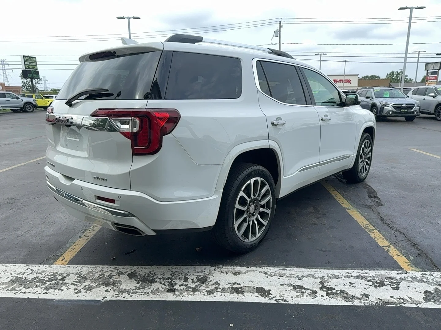 Used 2020 White GMC Denali image 6