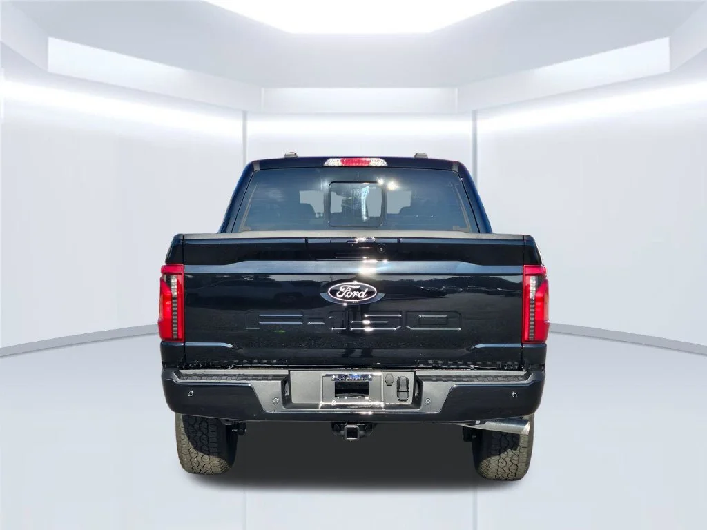 New 2026 Black Ford XLT image 26