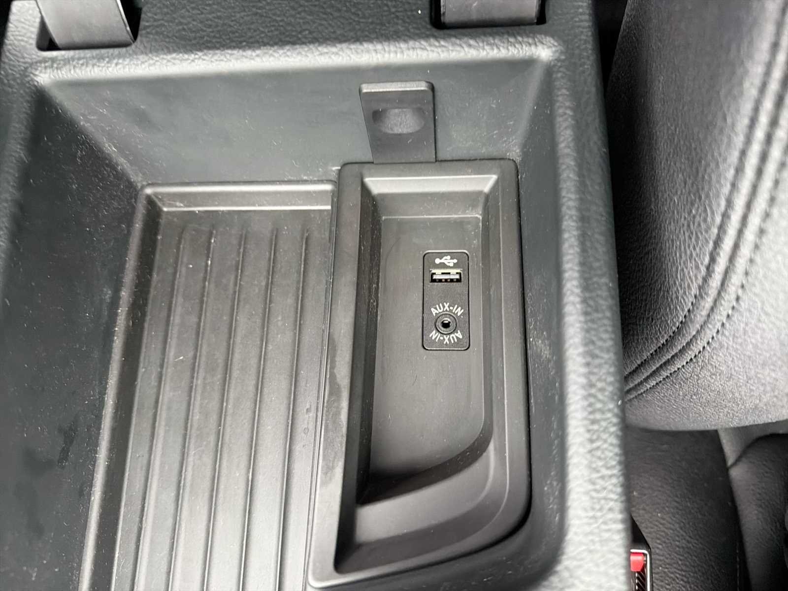 Used 2017 Mineral Gray Metallic BMW 330i xDrive image 30