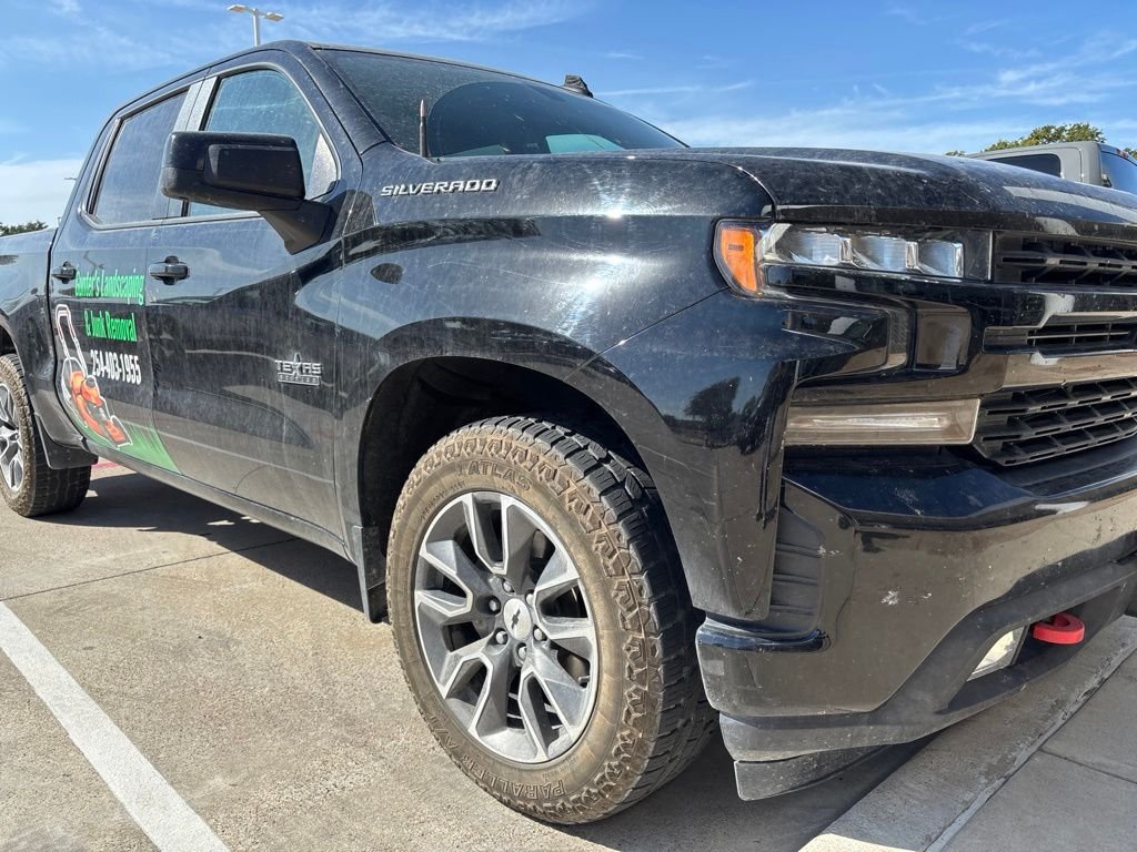 Used 2020 Black Chevrolet RST image 3