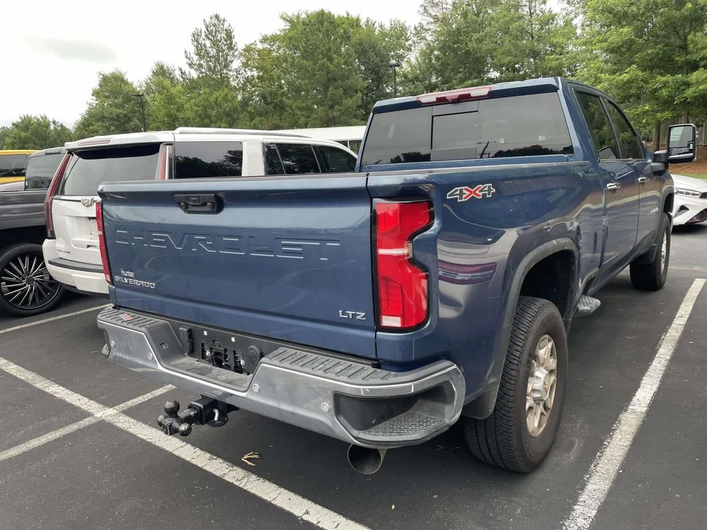 Used 2025 Lakeshore Blue Metallic Chevrolet LTZ image 6