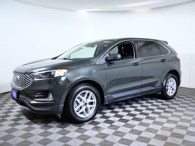Certified Used 2024 Green Ford SEL image 2