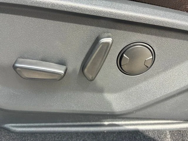 New 2027 Glacier Gray Metallic Tri-Coat Ford King Ranch® image 21