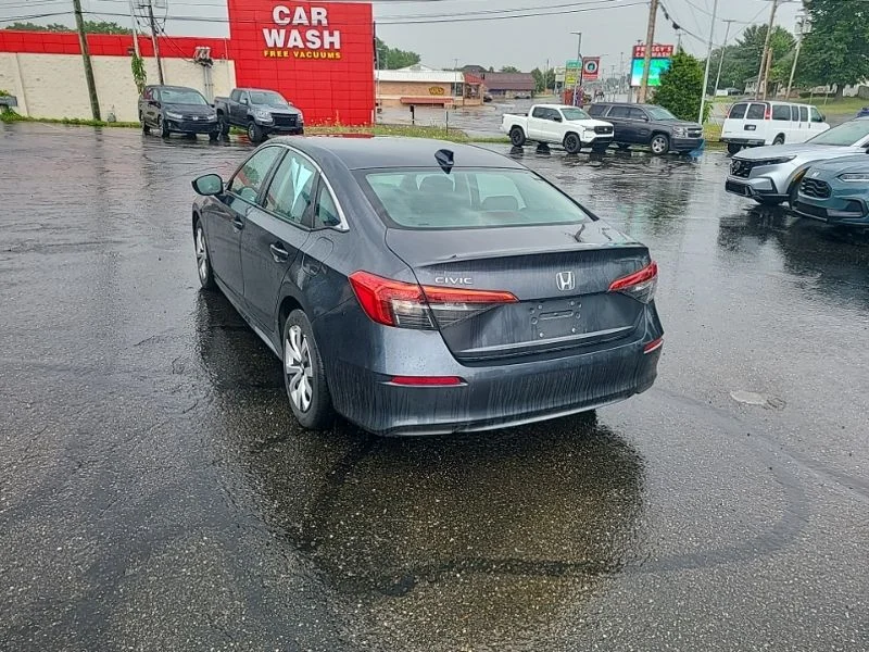 Used 2024  Honda LX image 4