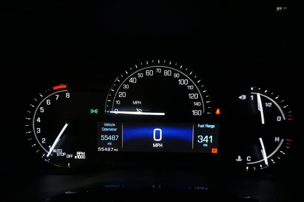 Used 2019 Harbor Blue Metallic Cadillac Base image 4