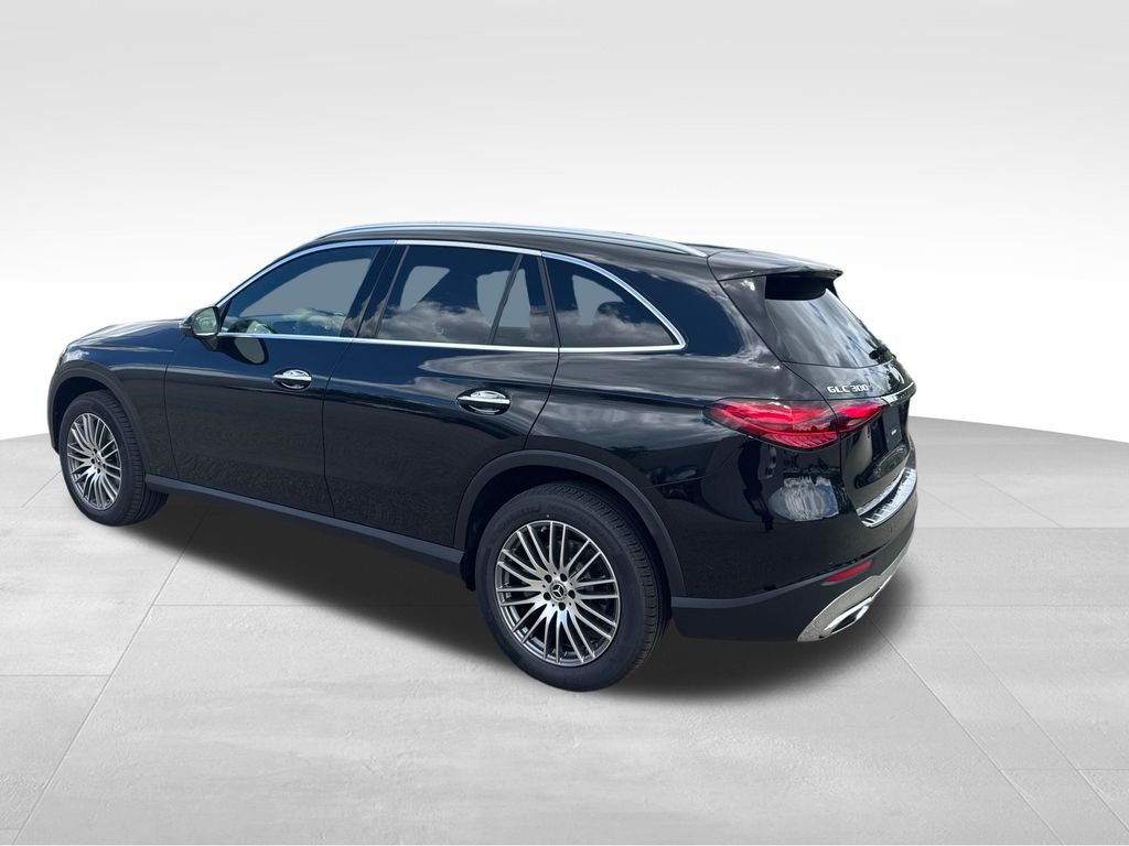 New 2026 Obsidian Black Metallic Mercedes-Benz GLC 300 image 3