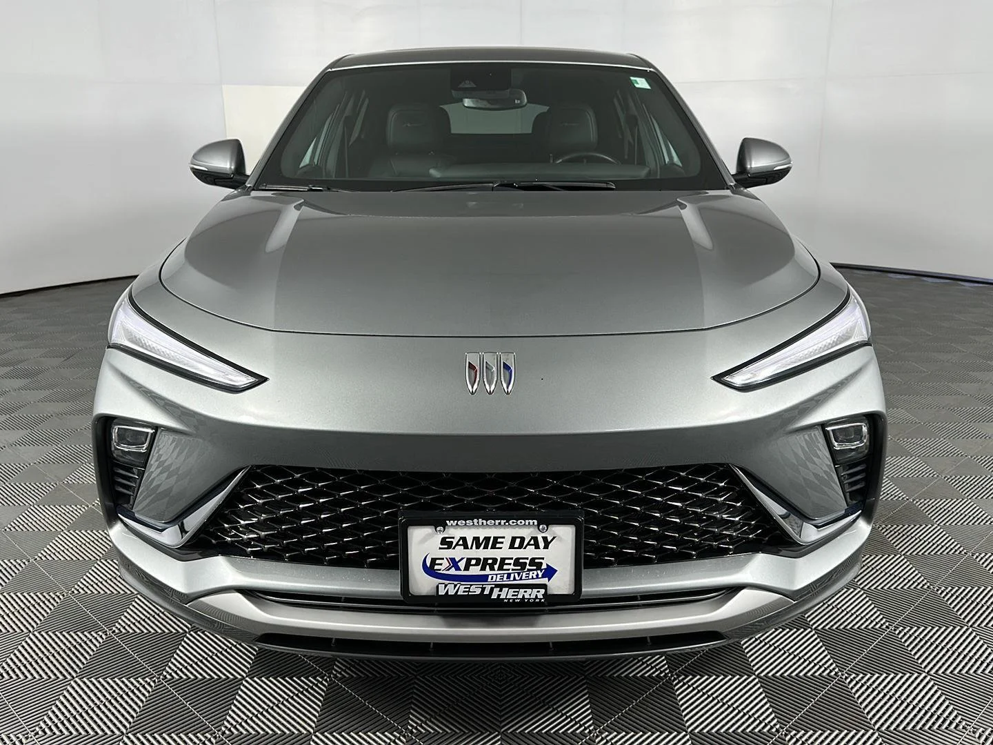 Used 2024 Moonstone Gray Metallic Buick Avenir image 2