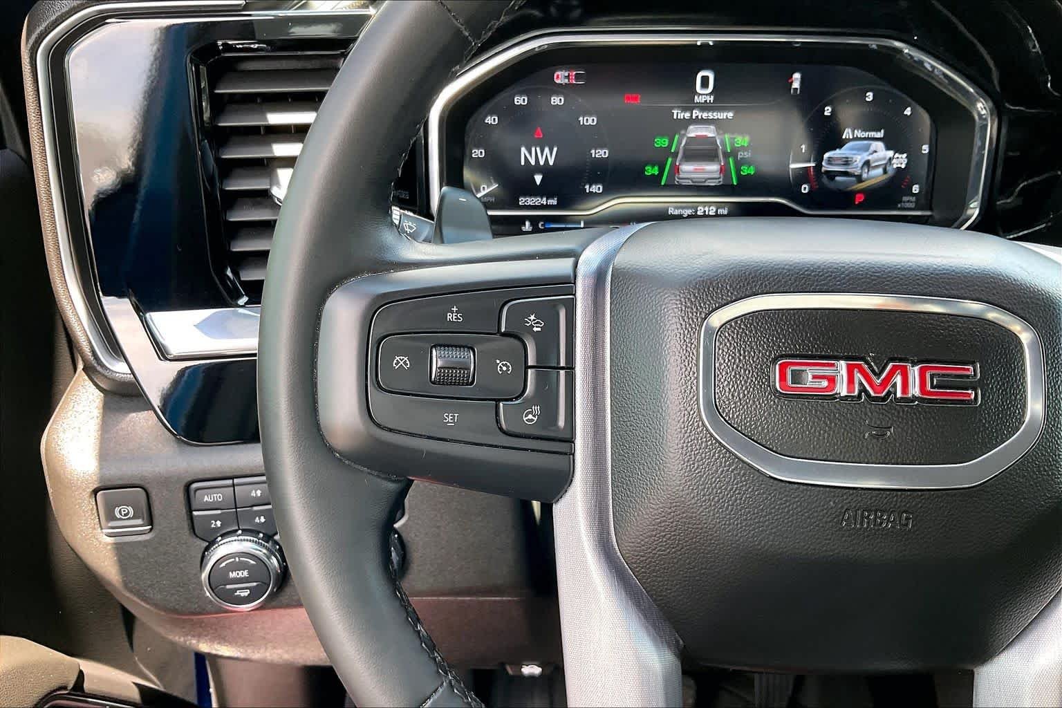 Used 2024 Dynamic Blue Metallic GMC Elevation image 24