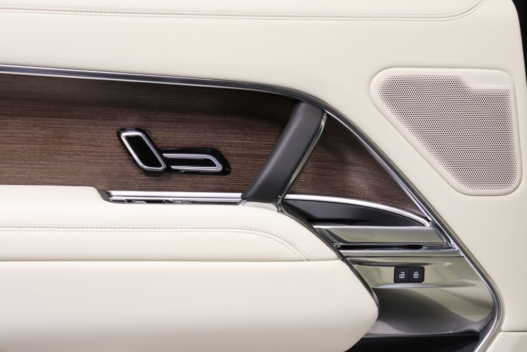 2026 Land Rover Range Rover SE - Photo 32
