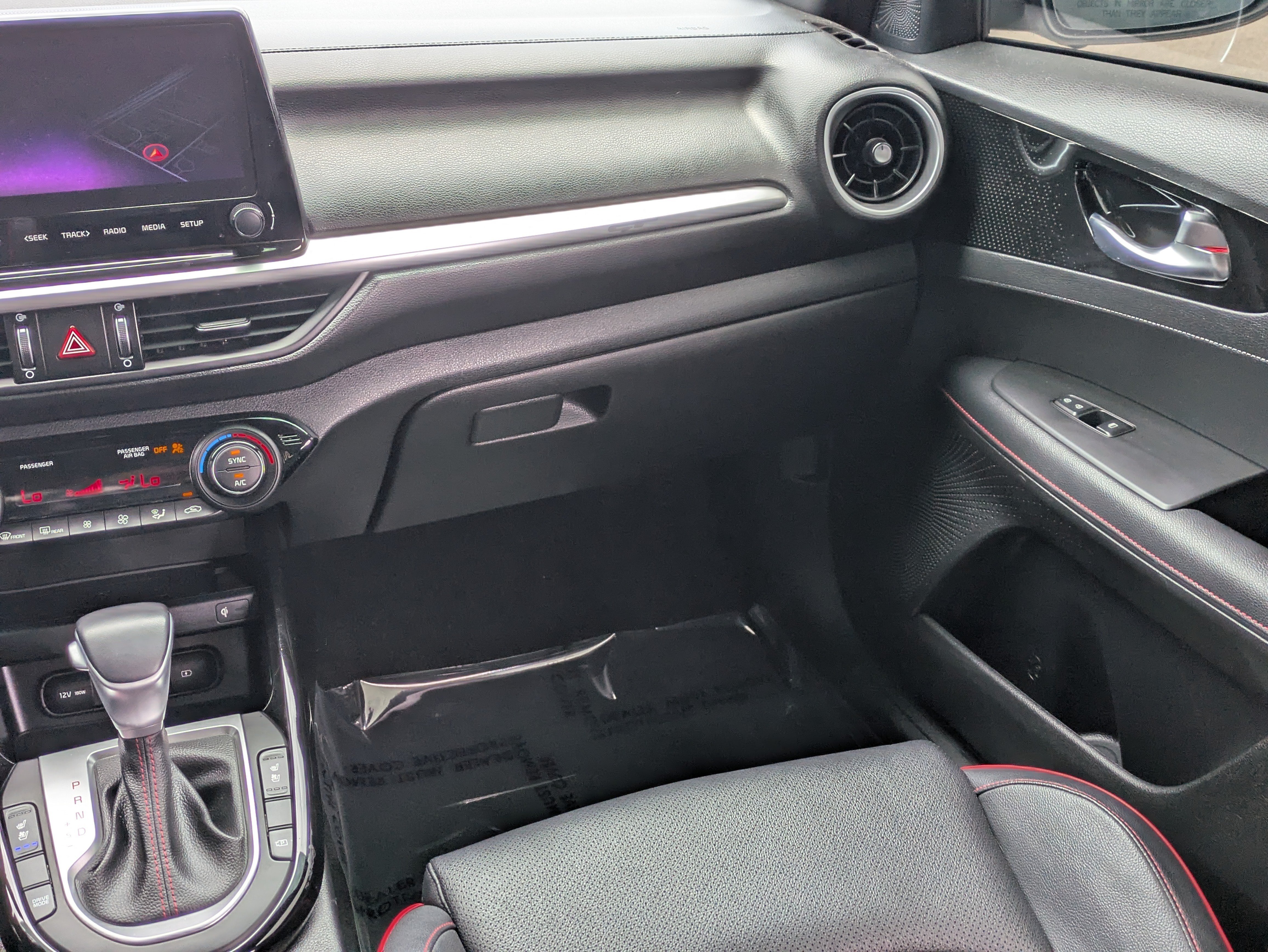 Used 2023 Snow White Pearl Kia GT image 17