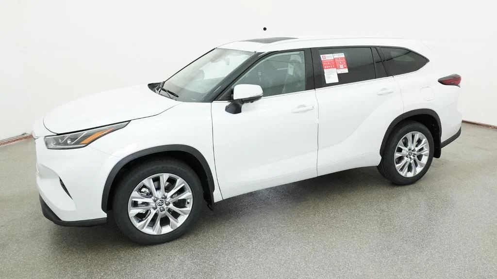 New 2026 Wind Chill Pearl Toyota Limited image 5
