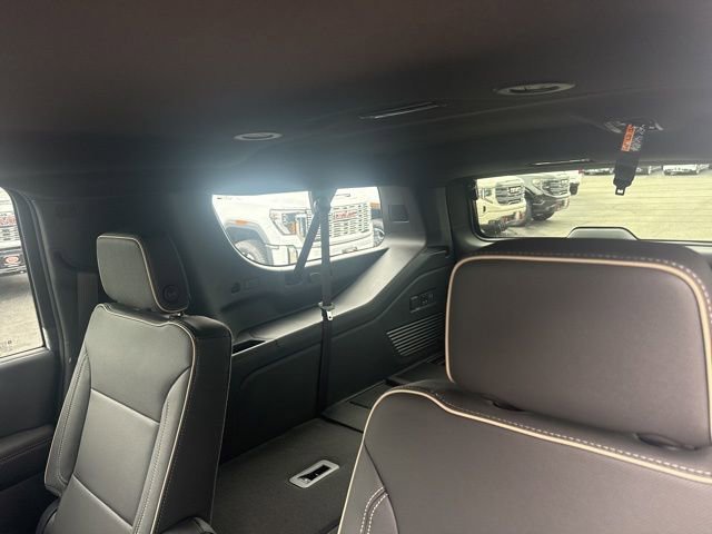 2026 GMC Yukon XL Elevation - Photo 26