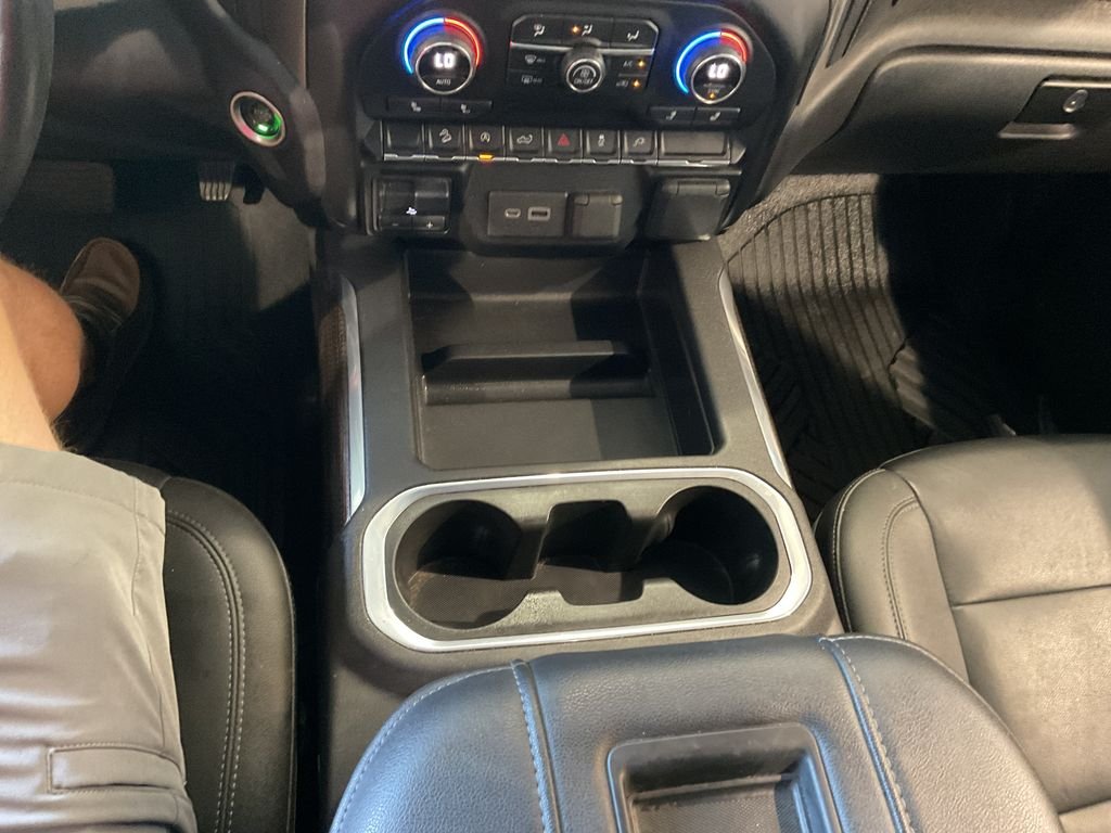 Used 2021 Blue Chevrolet RST image 28