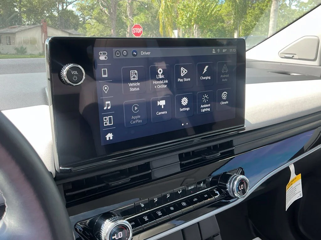 Used 2025  Honda Touring image 33