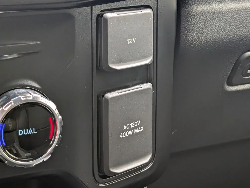 New 2026 Carbonized Gray Metallic Ford F-350® Lariat® image 9