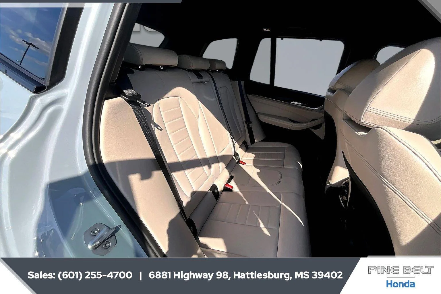 Used 2022 Brooklyn Grey Metallic BMW sDrive30i image 20