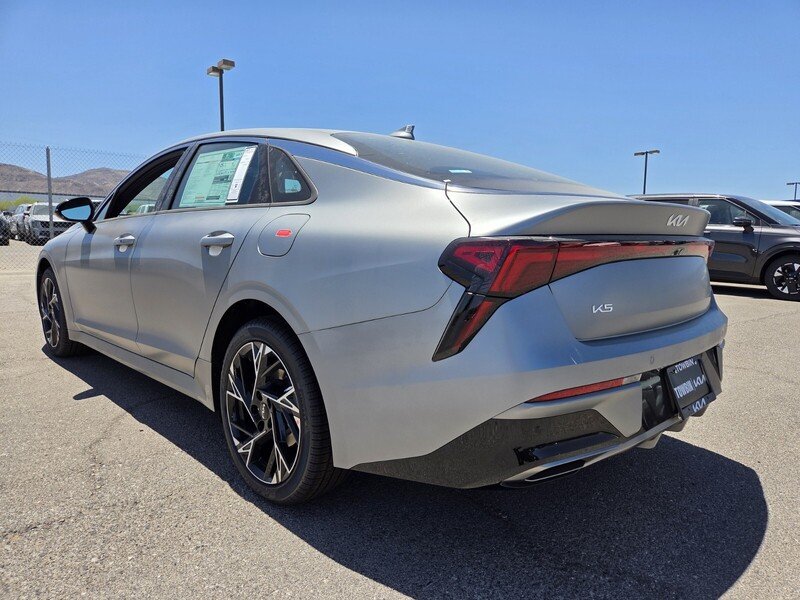 New 2026 Steel Matte Gray Kia GT-Line FWD image 4