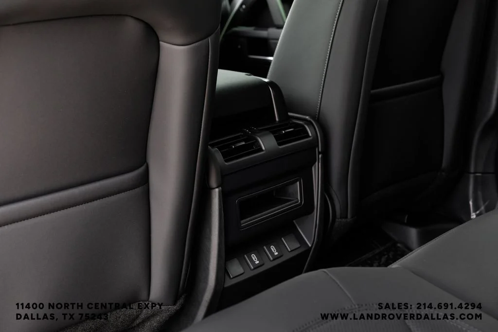New 2026 Fuji White Land Rover S image 43