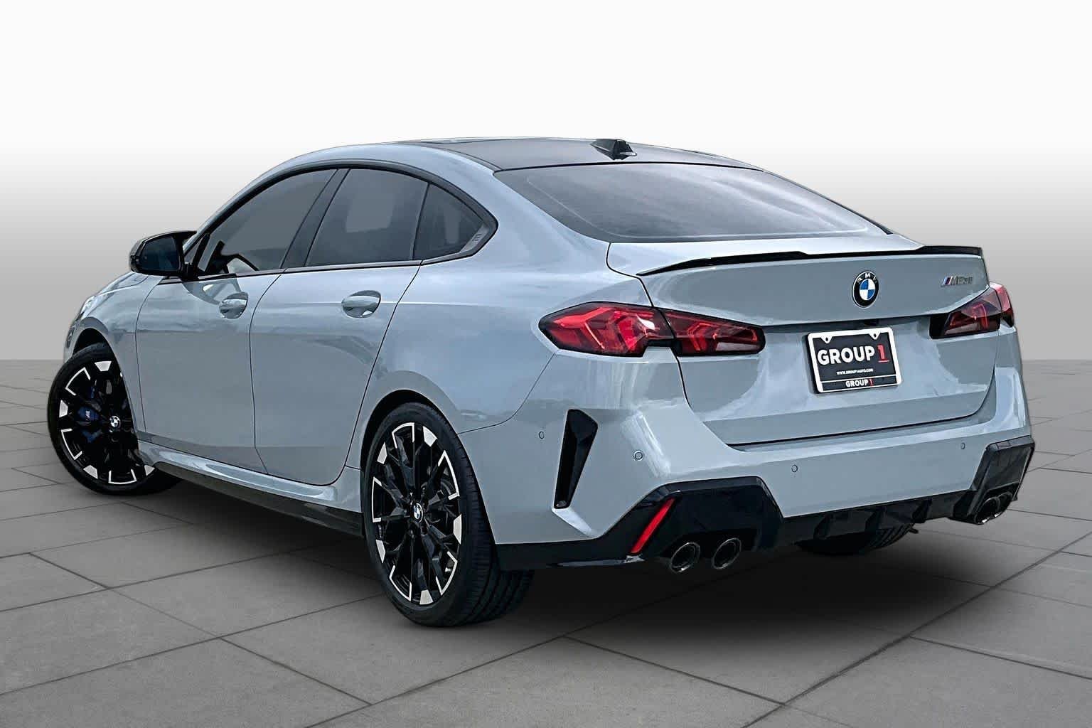 2025 BMW 2 Series M235 - Photo 22