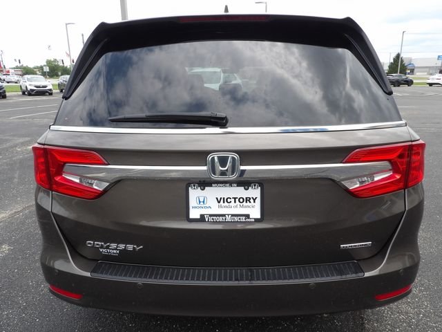 Used 2020 Pacific Pewter Metallic Honda Touring image 6
