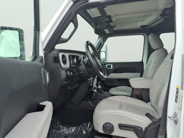 Used 2021 Bright White Clearcoat Jeep Unlimited Sahara High Altitude image 15