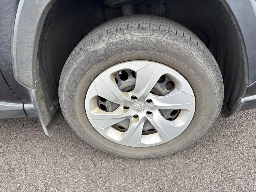 Used 2019 Magnetic Gray Metallic Toyota LE image 23